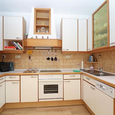 3 Bedroom Gorgeous Apartment In Wies Luaran gambar